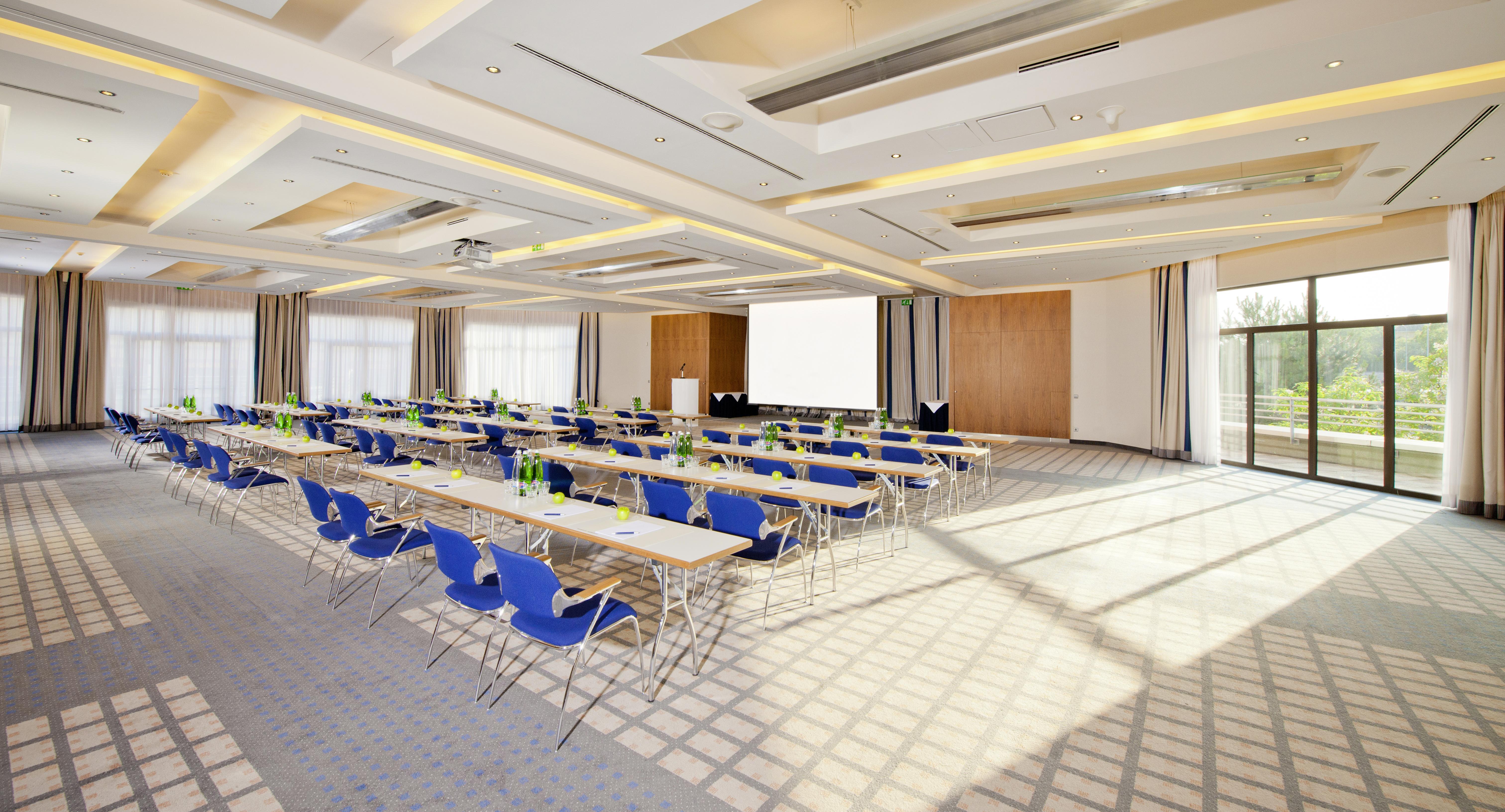 Don Giovanni Hotel Prague - Great Hotels Of The World Exterior photo The meeting room of the hotel